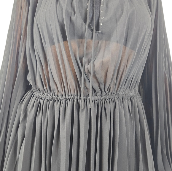 Zara Pleated Bell Sleeve Bloggers Fave Mini Dress - Picture 6 of 16